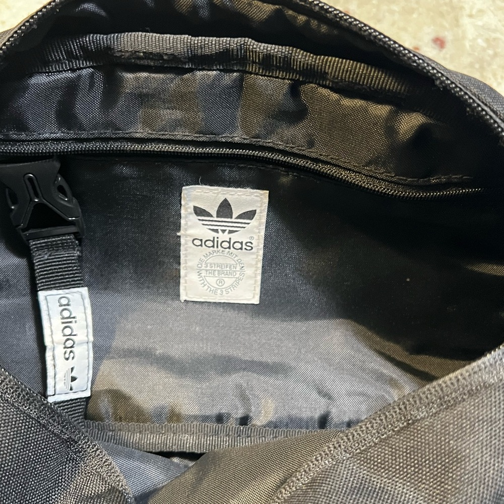 Adidas Originals Vocal Belt Bag Black Trefoil Waist Pack Fanny Pack Mens EK2877 - Picture 2 of 4